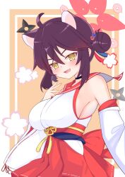 1girl :d ahoge animal_ears armpit_crease bare_shoulders blue_archive breasts commentary_request detached_sleeves fang hair_between_eyes hair_bun hakama halo hand_up highres japanese_clothes kaede_(blue_archive) large_breasts looking_at_viewer modaeru_(555toyo) open_mouth orange_background red_hakama red_halo red_sailor_collar sailor_collar shuriken simple_background single_side_bun skin_fang sleeveless smile solo weapon white_sleeves yellow_eyes