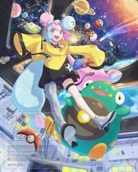 Rule 34 | bellibolt, gen 4 pokemon, highres, iono (pokemon), kanoll (user wjyd3282), long hair, multicolored hair, nintendo, open mouth, pokemon, pokemon sv, rotom, rotom phone, sharp teeth, teeth, two-tone hair, very long hair