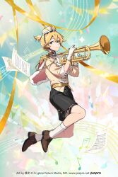 1boy ahoge artist_name bad_source belt black_shorts blonde_hair character_name closed_mouth copyright_name full_body gloves green_eyes hair_between_eyes hat highres holding holding_instrument holding_trumpet instrument jacket kagamine_len loafers long_bangs looking_at_viewer musical_note official_art oyo_hitsuji shoes short_hair shorts sidelocks smile socks solo striped_clothes striped_socks trumpet vocaloid watermark white_socks