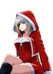 1girl arm_support black_boots blonde_hair blunt_bangs blush boots braid braided_ponytail breasts christmas cleavage closed_mouth commentary cropped_jacket crossed_legs dress english_commentary eyepatch girls&#039;_frontline grey_hair highres hood hood_up hoodie large_breasts long_sleeves looking_at_viewer m16a1_(boss)_(girls&#039;_frontline) m16a1_(girls&#039;_frontline) mole mole_under_eye multicolored_hair ponytail red_dress red_hood reizo_ne santa_costume santa_dress scar scar_across_eye scar_on_face simple_background smile solo streaked_hair thighs two-tone_hair white_background yellow_eyes
