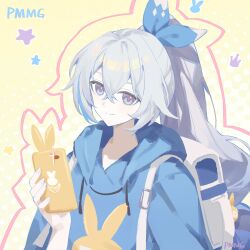 1girl absurdres alternate_costume artist_name backpack bag blue_eyes blue_shirt bronya_zaychik bronya_zaychik_(herrscher_of_truth) chinese_commentary closed_mouth commentary_request grey_hair hair_between_eyes high_ponytail highres holding holding_phone homu_(honkai_impact) honkai_(series) honkai_impact_3rd hooded_shirt long_hair looking_at_viewer phone pink_pupils pmg ponytail shirt smile solo star_(symbol) upper_body