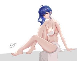1girl absurdres azur_lane barefoot blue_hair blush breasts feet highres long_hair looking_at_viewer pink_eyes shiba_up~ side_ponytail smile st._louis_(azur_lane) toes