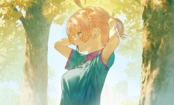 1girl blonde_hair character_request copyright_request fagi_(kakikaki) hair_tie_in_mouth hairdressing mouth_hold short_hair solo tree