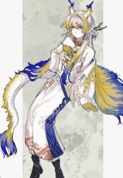 1girl arknights bare_shoulders black_shoes blonde_hair blue_eyes blue_hair closed_mouth dragon_girl dragon_horn dragon_tail gloves grey_hair harume_neko highres long_hair looking_at_viewer multicolored_hair pointy_ears shoes shu_(arknights) sitting solo strapless tail tube_top white_tube_top yellow_gloves