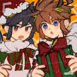 Rule 34 | 2boys, :o, antlers, artist name, black hair, blue eyes, box, brothers, brown hair, capelet, christmas, commentary, dark pit, english commentary, fake antlers, fur-trimmed capelet, fur-trimmed headwear, fur trim, gift, gift box, hat, horns, kid icarus, kid icarus uprising, ko iwari ngo, laurel crown, male focus, multiple boys, nintendo, orange background, pit (kid icarus), red eyes, reindeer antlers, santa hat, short hair, siblings, sidelocks, spiked hair, too many watermarks, twins, twitter username, v-shaped eyebrows, watermark