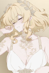 1girl aglaea_(honkai:_star_rail) ancient_greek_clothes blonde_hair breast_tattoo breasts chinese_commentary cleavage closed_eyes commentary_request dress earrings evzeva greco-roman_clothes highres honkai:_star_rail honkai_(series) jewelry large_breasts laurel_crown parted_lips short_hair simple_background solo tattoo upper_body white_dress