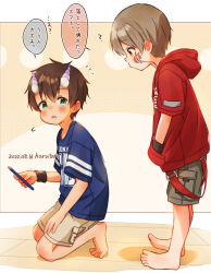 2boys ? absurdres armband artist_name barefoot black_armband blue_eyes blue_shirt blush brown_hair cargo_shorts cellphone child commentary_request crew_neck dai_(far_tarooo) dated demon_horns eye_contact facial_mark far_tarooo flying_sweatdrops grey_shorts hair_between_eyes hand_in_pocket highres holding holding_phone hood hood_down hoodie horns kneeling looking_at_another looking_back male_focus multiple_boys original parted_bangs parted_lips phone print_shirt red_hoodie rotto_(far_tarooo) shirt short_sleeves shorts speech_bubble standing yellow_eyes