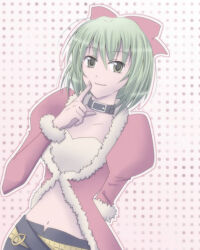 1girl belt belt_collar black_belt black_shorts bow closed_mouth coat collar commentary_request dated_commentary fingernails fur-trimmed_coat fur_trim green_eyes green_hair hair_bow index_finger_raised looking_at_viewer midriff navel open_clothes open_coat pink_background polka_dot polka_dot_background ragnarok_online red_bow red_coat rogue_(ragnarok_online) sharari short_hair shorts smile solo upper_body