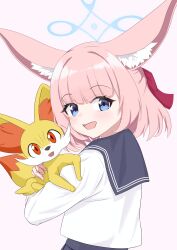1girl absurdres animal_ear_fluff animal_ears blue_archive blue_eyes bow commentary_request fennekin fox_ears fox_girl from_behind gen_6_pokemon hair_bow halo highres holding holding_pokemon long_sleeves looking_at_viewer looking_back niko_(blue_archive) nintendo open_mouth pink_hair pokemon pokemon_(creature) s-hi-meji school_uniform serafuku short_hair smile upper_body