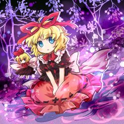2girls blonde_hair blue_eyes bow bowtie brown_skirt hair_bow hair_ribbon medicine_melancholy multiple_girls orange_skirt pote_(ptkan) puffy_short_sleeves puffy_sleeves red_bow red_neckwear red_ribbon ribbon short_hair short_sleeves skirt su-san touhou