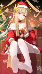 1girl absurdres alternate_costume arknights bare_shoulders bell bingcan blonde_hair blush box brown_choker candy candy_cane chinese_commentary choker christmas christmas_ornaments christmas_tree closed_mouth commentary_request dress elf feet food full_body fur-trimmed_dress fur-trimmed_headwear fur-trimmed_sleeves fur_trim gift gift_box hat highres holding jingle_bell long_hair long_sleeves looking_at_viewer making-of_available md5_mismatch mole mole_under_eye muelsyse_(arknights) neck_bell no_shoes off_shoulder pantyhose pointy_ears pom_pom_(clothes) red_dress red_hat santa_hat sidelocks sitting smile soles solo star_(symbol) white_pantyhose yellow_eyes