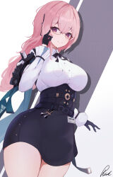 1girl absurdres black_bow black_bowtie black_gloves black_skirt bow bowtie breasts collared_shirt glasses gloves high-waist_skirt highres large_breasts long_hair long_sleeves looking_at_viewer meme_attire pink_eyes pink_hair pisuke_(user_kcmh2774) shirt shirt_tucked_in signature skirt smile solo tsukishiro_yanagi two-tone_background virgin_killer_outfit white_shirt wide_hips zenless_zone_zero