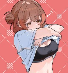 1girl ahoge amashi_2278 black_bra bra breasts brown_eyes brown_hair cleavage gakuen_idolmaster gradient_hair hair_bun half-closed_eyes hanami_ume highres idolmaster large_breasts looking_ahead midriff multicolored_hair navel pink_background shirt short_sleeves single_side_bun sleepy solo sports_bra underwear undressing upper_body white_shirt
