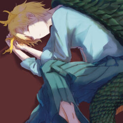 1girl aqua_skirt blonde_hair blue_shirt chinese_commentary closed_eyes closed_mouth dragon_girl dragon_tail feet_out_of_frame green_scales horns kicchou_yachie long_skirt lying on_side pleated_skirt qazsxdc78225 red_background scales shirt short_hair skirt sleeping solo tail touhou very_short_hair yellow_horns