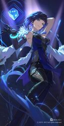 1girl arm_up armpits asymmetrical_gloves bare_shoulders bead_choker black_footwear blue_dress bob_cut bracelet breasts bum_hico copyright_notice dark_background dated diagonal_bangs dice dress elbow_gloves feet_out_of_frame full_body fur-trimmed_jacket fur_trim genshin_impact gloves green_eyes highres jacket jacket_on_shoulders jewelry knee_up large_breasts mismatched_gloves neck_tassel object_floating_above_hand parted_lips short_hair single_elbow_glove solo spotlight tassel tassel_choker twitter_username waist_cutout white_jacket yelan_(genshin_impact)