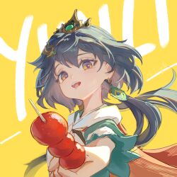 1girl arm_up character_name chinese_clothes chinese_commentary commentary dango detached_collar earrings english_commentary food grey_eyes grey_hair hair_between_eyes hair_flowing_over hair_ornament hairclip head_tilt headpiece highres holding holding_food holding_skewer honkai:_star_rail honkai_(series) jewelry long_hair looking_at_viewer looking_up low_twintails mjingle multicolored_eyes open_mouth reaching reaching_towards_viewer short_sleeves single_earring skewer solo teeth twintails upper_teeth_only wagashi yellow_background yellow_eyes yunli_(honkai:_star_rail)