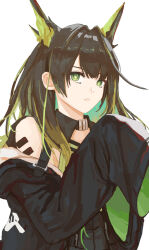 1010kman 1girl arknights bare_shoulders black_coat black_hair coat colored_inner_hair green_eyes green_hair highres horns long_sleeves looking_at_viewer medium_hair mon3tr_(arknights) multicolored_hair simple_background sleeves_past_wrists solo white_background