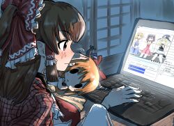 2girls ascot blush bow brown_eyes brown_hair brown_horns closed_mouth commentary_request computer cookie_(touhou) fingernails frilled_bow frilled_hair_tubes frills haburashi hair_bow hair_tubes hakurei_reimu highres hinase_(cookie) horns ibuki_suika indoors kanna_(cookie) kirisame_marisa laptop long_hair multiple_girls open_mouth orange_hair red_bow reu_(cookie) screen_light sidelocks solid_oval_eyes touhou translation_request upper_body uzuki_(cookie) yamin_(cookie) yellow_ascot