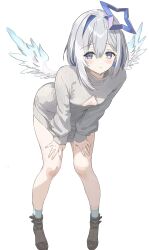 1girl absurdres alternate_costume amane_kanata angel angel_wings black_shoes blue_hair cleavage_cutout clothing_cutout daimyojin_t grey_hair halo highres hololive multicolored_hair purple_eyes shirt shoes short_hair solo star_halo streaked_hair virtual_youtuber white_shirt wings