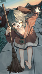 1girl absurdres animal_ears barefoot broom chinese_commentary commentary_request downblouse green_eyes green_hair highres holding holding_broom kasodani_kyouko kourou_(kouroukun) long_hair long_sleeves looking_at_viewer navel one_eye_closed open_mouth outdoors smile soles solo teeth toes touhou
