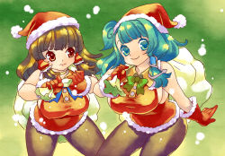 2girls 3: alternate_costume alternate_hair_color bare_shoulders black_legwear blue_neckwear blunt_bangs bow bowtie breasts brown_hair buttons christmas closed_mouth cowboy_shot dress fur_trim gloves green_bow green_eyes green_hair green_neckwear hair_tubes hakurei_reimu hat holding holding_sack kochiya_sanae large_breasts legs_apart long_hair looking_at_viewer multiple_girls no_bra one_side_up orange_eyes over_shoulder pantyhose red_dress red_gloves red_hat sack santa_costume santa_hat sideboob sleeveless sleeveless_dress smile standing touhou tsuutenkaaku