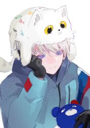 1boy absurdres animal_hat axis_powers_hetalia baobing black_gloves blue_eyes blue_jacket cat_hat chinese_commentary closed_mouth commentary_request gloves hat head_rest highres holding holding_stuffed_toy hood hood_down hooded_jacket jacket male_focus russia_(hetalia) short_hair smile solo stuffed_animal stuffed_toy teddy_bear upper_body white_hair white_hat