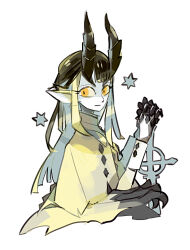 1girl black_claws black_hair black_horns blonde_hair clawed_hands colored_sclera commentary_request dragon_girl dragon_horns extra_arms gold_jacket holding holding_sword holding_weapon horns light_smile long_hair looking_at_viewer maio_(space_jct) monster_hunter_(series) multicolored_hair pale_skin personification pointy_ears shagaru_magala simple_background solo star_(symbol) sword two-tone_hair weapon white_background yellow_eyes yellow_sclera