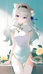 1girl absurdres alternate_costume animal_ear_fluff animal_ears black_bow black_hairband blue_eyes bow breasts cat_ears cat_tail china_dress chinese_clothes commentary covered_navel dress firefly_(honkai:_star_rail) gradient_hair green_hair grey_hair hair_between_eyes hair_bow hairband highres honkai:_star_rail honkai_(series) kemonomimi_mode light_blush looking_at_viewer multicolored_eyes multicolored_hair parted_lips purple_eyes small_breasts solo tail thighhighs thighs two-tone_eyes usagi_(786113654) white_dress white_thighhighs