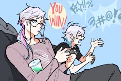 Rule 34 | &gt; &lt;, 2boys, angry, bettel 2 (gavis bettel), black shirt, blue background, blue eyes, blue hair, brothers, casual, controller, deadpan, drink, drinking straw, drinking straw in mouth, from side, game controller, gavis bettel, gigglepox, glasses, grey hair, hair between eyes, hands up, heterochromia, highres, holding, holding controller, holding game controller, holostars, holostars english, low ponytail, male focus, medium hair, multicolored hair, multiple boys, open mouth, pink eyes, pink hair, ponytail, profanity, profile, serious, shirt, siblings, simple background, sitting, t-shirt, twins, virtual youtuber