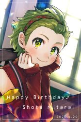 1boy bare_shoulders birthday blush chair character_name closed_mouth commentary_request dated detached_sleeves english_text green_eyes green_hair green_hairband hairband hands_on_own_cheeks hands_on_own_face hands_up happy_birthday head_rest highres idolmaster idolmaster_(classic) idolmaster_2 idolmaster_side-m indoors long_sleeves looking_at_viewer mirumiru_jp mitarai_shouta multicolored_hairband musical_note on_chair red_hairband red_sleeves red_sweater short_hair sitting sleeveless sleeveless_sweater smile sweater table three_quarter_view upper_body window wooden_chair wooden_table