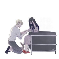 1boy 1girl black_hair black_shoes blonde_hair blue_eyes breasts highres large_breasts long_hair moduk2222 red_eyes shirt shoes short_hair sidelocks simple_background sitting spy_x_family twilight_(spy_x_family) yor_briar
