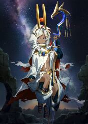 1boy ahoge ancient_egyptian ancient_egyptian_clothes arm_support baggy_pants between_legs black_bridal_gauntlets black_sandals bridal_gauntlets bright_pupils child cloak closed_mouth dark-skinned_male dark_skin fate/grand_order fate_(series) front_slit full_body galaxy game_cg grey_eyes hair_over_shoulder hair_tie hand_up headpiece holding holding_staff hood hood_up hooded_cloak invisible_chair jewelry long_hair looking_at_viewer low-tied_long_hair male_focus navel necklace night night_sky no_shirt official_art pants parted_bangs ruins sandals sitting sky smile solo space staff star_(sky) starry_sky_background stomach_tattoo tattoo third-party_source toes tutankhamun_(fate) tutankhamun_(first_ascension)_(fate) two-sided_cloak two-sided_fabric white_cloak white_hair white_pants white_pupils yoco_n_(lasengle)