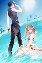 1boy 1girl arm_at_side bandeau bare_arms bare_shoulders belt between_legs black_belt black_hair black_pants black_shirt blue_sky brown_hair chinese_commentary choker closed_mouth day expressionless feet_out_of_frame garter_straps green_eyes hair_between_eyes half_up_braid hand_between_legs hand_on_own_face jewelry long_hair looking_at_viewer looking_back looking_to_the_side marius_von_hagen_(tears_of_themis) midriff ocean outdoors palm_tree pants parted_bangs pendant pink_bandeau pink_ribbon purple_eyes ribbon rosa_(tears_of_themis) seiza shirt short_hair sitting skirt sky sleeveless sleeveless_shirt sleeveless_turtleneck smile sun sunlight tears_of_themis thighhighs tree turtleneck wading waist_ribbon water watermark weibo_watermark white_choker white_skirt white_thighhighs wristband xiao_xiao_zuowen