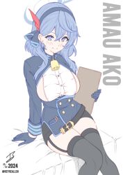 1girl ako_(blue_archive) arm_at_side bed_sheet bell belt black_belt black_hairband black_jacket black_ribbon black_skirt black_thighhighs blonde_hair blue_archive blue_eyes blue_hair blue_halo blush breasts buttons character_name closed_mouth commentary cowbell crossed_bangs double-breasted double-parted_bangs garter_straps hair_between_eyes hair_ribbon hairband halo highres holding holding_notepad jacket large_breasts long_sleeves looking_at_viewer medium_hair miniskirt notepad pencil_skirt realen red_ribbon ribbon shirt sideboob signature simple_background sitting skirt smile solo split_mouth thighhighs thighs twitter_username white_background white_shirt zettai_ryouiki
