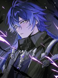 1boy ahoge antenna_hair black_coat close-up closed_mouth coat collared_coat electricity expressionless flins_(genshin_impact) from_side genshin_impact glowing glowing_eyes gradient_background gradient_hair grey_background hair_between_eyes high_collar highres huge_ahoge itanishi light_particles long_hair long_sleeves looking_at_viewer looking_to_the_side multicolored_hair no_pupils purple_hair solo standing upper_body wavy_hair yellow_eyes