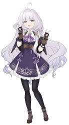 1girl absurdres ahoge fingerless_gloves gloves grey_hair hair_intakes highres long_hair mabinogi multicolored_eyes purple_eyes rowan_(mabinogi) two-tone_eyes vvhu7357 yellow_eyes