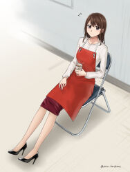 1girl absurdres apron artist_name black_shoes brown_hair chair closed_mouth coffee collarbone commentary_request commission cup disposable_cup drink folded_chair from_above high_heels highres holding holding_cup holding_drink indoors long_hair long_sleeves notice_lines office_lady on_chair original pencil_skirt pixiv_commission purple_eyes red_apron red_skirt setu_kurokawa shirt shoes sitting skirt smile solo steam twitter_username watermark white_shirt