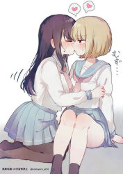 2girls absurdres black_hair black_pantyhose black_socks blonde_hair blue_sailor_collar blue_skirt blush commentary_request gradient_background grey_background heart highres long_hair long_sleeves multiple_girls neckerchief original pantyhose pink_eyes pink_neckerchief pleated_skirt sailor_collar school_uniform serafuku shirt short_hair skirt socks spoken_heart sweat translation_request twitter_username white_background white_shirt yaruyaru_art yuri