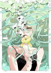 1girl air_bubble black_camisole black_lace_trim black_tank_top bubble camisole eyeshadow flower grey_eyes hair_flowing_over lipgloss looking_at_viewer makeup multicolored_hair nail_polish original tank_top tulip underwater yatsuki_natsumi yellow_eyeshadow yellow_flower yellow_tulip