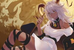 1girl animal animal_ears arknights beeswax_(arknights) black_collar breasts collar dark-skinned_female dark_skin dress goat goat_ears goat_girl goat_horns hair_between_eyes highres holding holding_stick horns infection_monitor_(arknights) knee_up leg_wrap looking_at_viewer parted_lips short_hair single_bare_shoulder small_breasts solo stick white_dress white_hair yellow_background yellow_eyes yumingtongxue