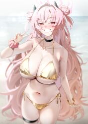 1girl absurdly_long_hair absurdres beach bikini black_choker blue_archive blush breasts choker cleavage collarbone commentary cowboy_shot double_bun fake_horns gold_bikini gold_necklace grin hair_bun halo hand_up highres horns inurock jewelry kirara_(blue_archive) large_breasts long_hair looking_at_viewer navel necklace ocean pink_eyes pink_hair pink_halo romaji_commentary scrunchie sky smile solo stomach swimsuit thigh_strap v very_long_hair wavy_hair wrist_scrunchie