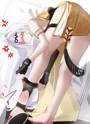 1girl absurdres ahoge alternate_costume anger_vein armlet artist_name ass asymmetrical_gloves barefoot black_gloves blush closed_mouth commentary_request dated dress elbow_gloves eous_(zenless_zone_zero) fingerless_gloves from_behind gloves hair_ornament highres jewelry long_hair putting_on_legwear single_elbow_glove soles solo stirrup_legwear thigh_strap toeless_legwear uneven_gloves very_long_hair voi_271 white_hair yellow_dress yi_xuan_(zenless_zone_zero) zenless_zone_zero