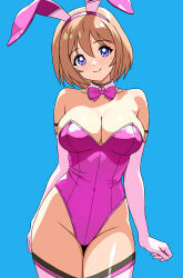 1girl 323037 absurdres animal_ear_hairband animal_ears blue_background blue_eyes bow bowtie breasts brown_hair detached_collar elbow_gloves fake_animal_ears gloves hairband highres large_breasts leotard looking_at_viewer original pink_bow pink_bowtie pink_leotard playboy_bunny rabbit_ears rabbit_tail short_hair smile solo standing strapless strapless_leotard tail thighhighs white_gloves