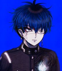 1boy black_hair blue_eyes blue_hair closed_mouth earrings eyepatch face_piercing highres jewelry lip_piercing male_focus matching_hair/eyes multicolored_hair omokage_yugamu one_eye_covered piercing solo the_hundred_line_-last_defense_academy-