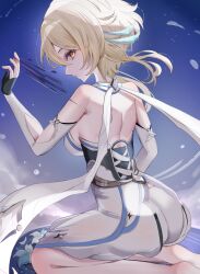 1girl absurdres ass backless_dress backless_outfit bare_shoulders barefoot black_gloves blonde_hair blue_background breasts chuuna_(unagiunazy) closed_mouth commentary_request detached_sleeves dress expressionless feather_hair_ornament feathers floating_hair floating_scarf flower from_behind genshin_impact gloves hair_ornament hand_up highres large_breasts looking_at_viewer looking_back lumine_(genshin_impact) median_furrow partially_fingerless_gloves scarf seiza short_hair_with_long_locks sitting solo twitter_username umbrakinesis white_dress white_scarf yellow_eyes