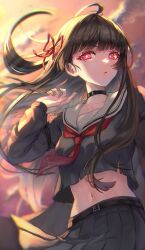 1girl absurdres ahoge black_choker black_hair black_skirt breasts chisa_(wuthering_waves) choker chromatic_aberration collarbone commentary_request cowboy_shot hair_ribbon hand_up highres long_hair looking_at_viewer medium_breasts mole mole_under_eye navel neckerchief rachel_(ry-0820-love-asmjgtk02) red_eyes red_ribbon ribbon sailor_collar skirt solo stomach very_long_hair white_sailor_collar wuthering_waves