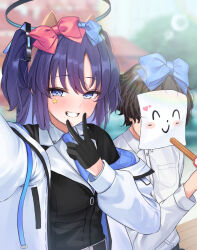 Rule 34 | 1boy, 1girl, absurdres, black gloves, black hair, black halo, black jacket, blue archive, blue bow, blue eyes, blue necktie, blush, bow, doodle sensei (blue archive), facial tattoo, food, food request, gloves, grin, hair between eyes, hair bow, halo, highres, holding, holding food, jacket, long hair, necktie, ozakinggg, pink bow, purple hair, selfie, sensei (blue archive), shirt, short hair, smile, star tattoo, tattoo, two side up, v, v over mouth, white jacket, white shirt, yuuka (blue archive)