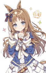 Rule 34 | 1girl, animal ears, armband, belt, blue eyes, blush, breasts, brown hair, closed mouth, collarbone, commentary request, grass wonder (umamusume), hair between eyes, hair ornament, hi (pontolfo), highres, horse ears, horse tail, looking at viewer, ribbon, simple background, small breasts, smile, solo, sparkle, tail, umamusume, white background