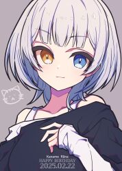 1girl :3 bang_dream! bang_dream!_it&#039;s_mygo!!!!! black_shirt blush character_name chinese_commentary commentary_request dated grey_background happy_birthday heterochromia highres kaname_raana looking_at_viewer raana_the_cat shirt short_hair simple_background sleeves_past_wrists solo upper_body white_hair white_shirt yellow_eyes zhong_xiansheng