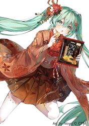 1girl artist_name bag calbee_(potato_chips) chips_(food) copyright_logo copyright_name food food_packaging furisode green_eyes green_hair hair_ornament hatsune_miku holding holding_bag holding_food japanese_clothes kimono kimono_dress knee_up kouhaku_nawa long_hair noyu_(noyu23386566) obi obijime open_mouth potato_chips rope running sash shimenawa simple_background solo thighhighs vocaloid white_background white_thighhighs zettai_ryouiki